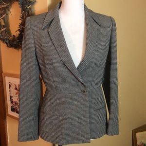VINTAGE SAHZA size 4 Tweed Peplum Luxury Italy NEW
